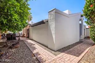 8650 E Via De La Escuela St, Scottsdale, AZ 85258 - Photo 50