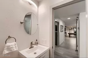 8650 E Via De La Escuela St, Scottsdale, AZ 85258 - Photo 10