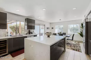 8650 E Via De La Escuela St, Scottsdale, AZ 85258 - Photo 38