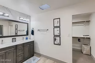 8650 E Via De La Escuela St, Scottsdale, AZ 85258 - Photo 16