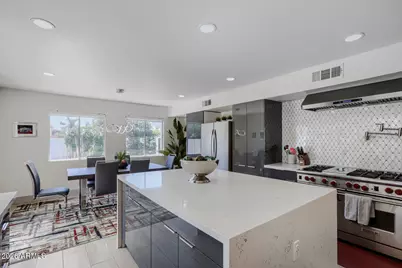 8650 E Via De La Escuela Street, Scottsdale, AZ 85258 - Photo 36