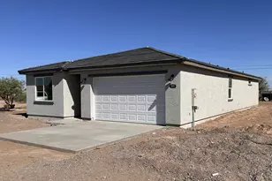 3220 W Solano Dr, Eloy, AZ 85131 - Photo 2