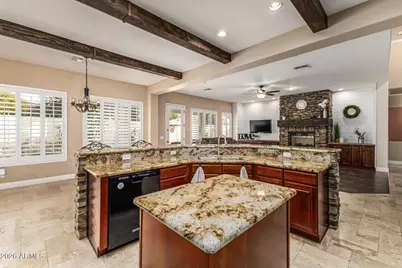 3019 S Larkspur Street, Gilbert, AZ 85295 - Photo 2