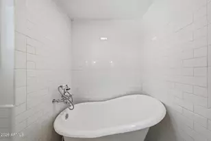 1555 E Cheery Lynn Rd, Phoenix, AZ 85014 - Photo 16