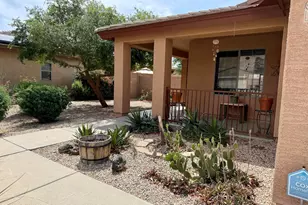 16037 W Caribbean Ln, Surprise, AZ 85379 - Photo 2