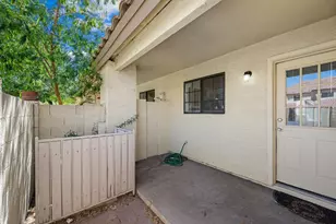 455 S Mesa Dr, Mesa, AZ 85210 - Photo 22