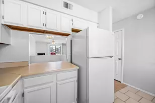 455 S Mesa Dr, Mesa, AZ 85210 - Photo 14