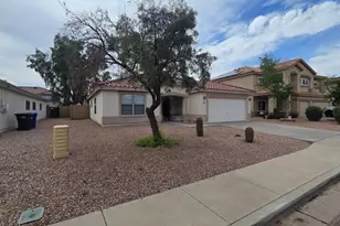 15537 W Gelding Dr, Surprise, AZ 85379 - Photo 32