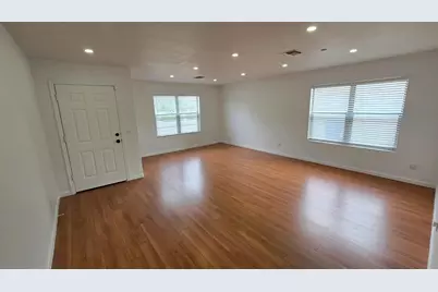 15537 W Gelding Drive, Surprise, AZ 85379 - Photo 6