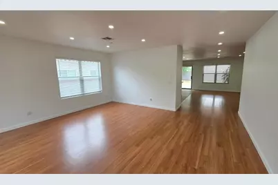 15537 W Gelding Drive, Surprise, AZ 85379 - Photo 4