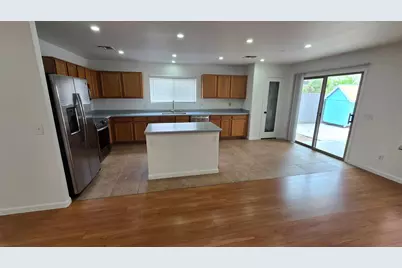 15537 W Gelding Drive, Surprise, AZ 85379 - Photo 8