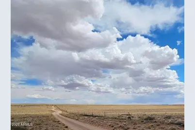 7670 Prairie Street #137, Sun Valley, AZ 86029 - Photo 2