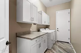 28339 N 124th Dr, Peoria, AZ 85383 - Photo 32