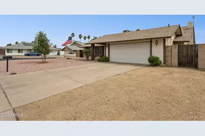 4127 W Evans Drive, Phoenix, AZ 85053 - Photo 2