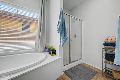 8969 W Myrtle Avenue, Glendale, AZ 85305 - Photo 16