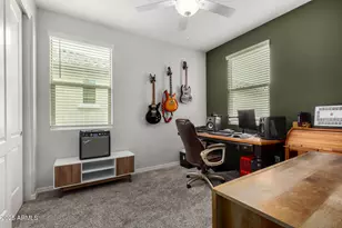 2566 S Betty St, Gilbert, AZ 85295 - Photo 12