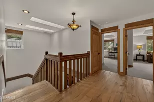 105 E Mt Elden Lookout Rd, Flagstaff, AZ 86001 - Photo 38