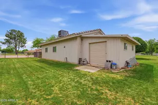332 E Harrison St, Gilbert, AZ 85295 - Photo 98