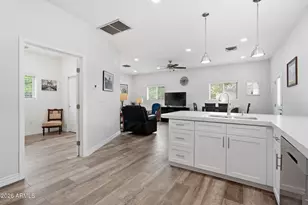 332 E Harrison St, Gilbert, AZ 85295 - Photo 64