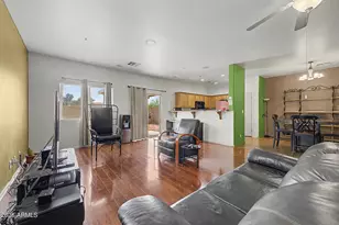 12983 N 87th Ln, Peoria, AZ 85381 - Photo 8