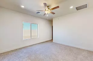 11452 W Delwood Dr, Arizona City, AZ 85123 - Photo 44