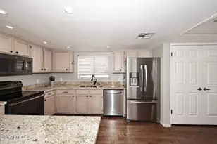 9475 E Purdue Ave, Scottsdale, AZ 85258 - Photo 10