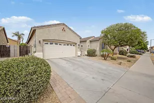 16384 W Cortez St, Surprise, AZ 85388 - Photo 2