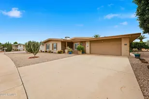 10853 W Kaibab Dr, Sun City, AZ 85373 - Photo 2