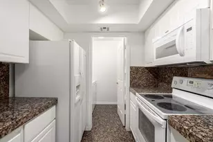 5104 N 32nd St, Phoenix, AZ 85018 - Photo 28