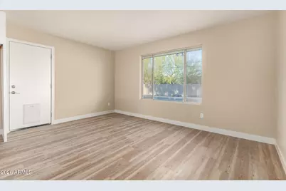 2834 E Shangri La Road, Phoenix, AZ 85028 - Photo 10