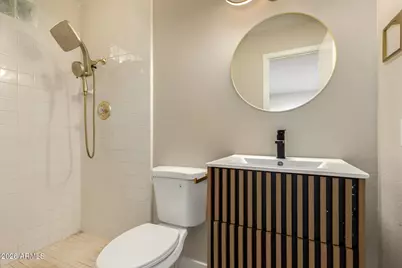 2834 E Shangri La Road, Phoenix, AZ 85028 - Photo 20