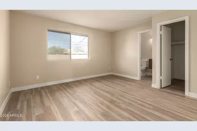 2834 E Shangri La Road, Phoenix, AZ 85028 - Photo 16