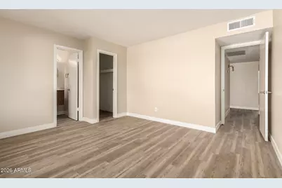 2834 E Shangri La Road, Phoenix, AZ 85028 - Photo 18