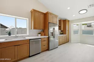 8625 W Schell Dr, Peoria, AZ 85382 - Photo 12