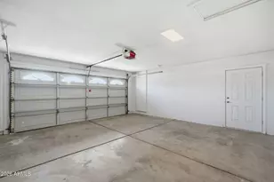 8625 W Schell Dr, Peoria, AZ 85382 - Photo 36