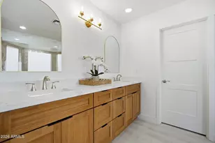 8625 W Schell Dr, Peoria, AZ 85382 - Photo 30