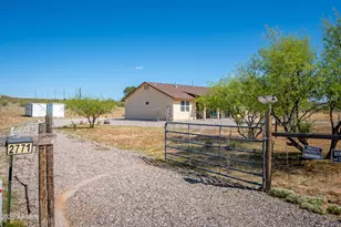 2771 S Country Hill Rd, Cornville, AZ 86325 - Photo 6