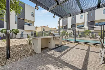 325 E Coronado Road #20, Phoenix, AZ 85004 - Photo 40