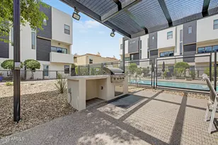 325 E Coronado Rd, Phoenix, AZ 85004 - Photo 40