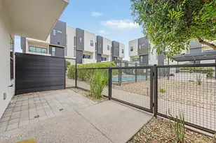 325 E Coronado Rd, Phoenix, AZ 85004 - Photo 34