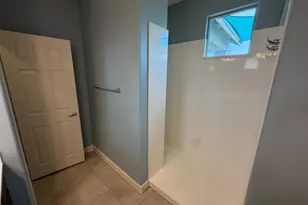 2428 W Beverly Rd, Phoenix, AZ 85041 - Photo 12