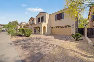 2323 W Hunter Ct, Phoenix, AZ 85085 - Photo 4