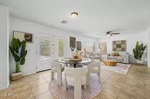 2323 W Hunter Ct, Phoenix, AZ 85085 - Photo 6