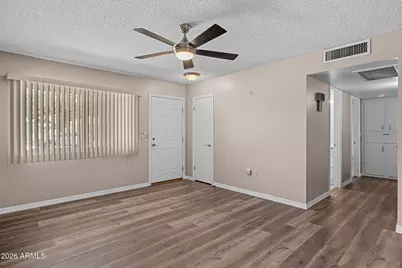 13682 N Garden Court Drive, Sun City, AZ 85351 - Photo 6