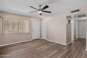 13682 N Garden Ct Dr, Sun City, AZ 85351 - Photo 6