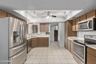 1628 E La Jolla Dr, Tempe, AZ 85282 - Photo 2