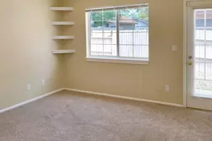 5832 S 42nd Pl, Phoenix, AZ 85040 - Photo 8