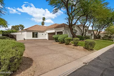 9646 E Laurel Lane, Scottsdale, AZ 85260 - Photo 4