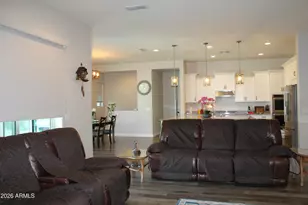 10454 E Vivid Ave, Mesa, AZ 85212 - Photo 16