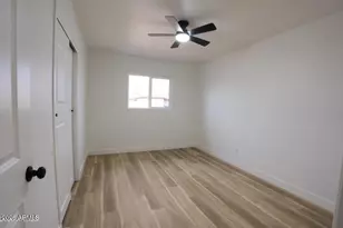 4437 E Almeria Rd, Phoenix, AZ 85008 - Photo 14